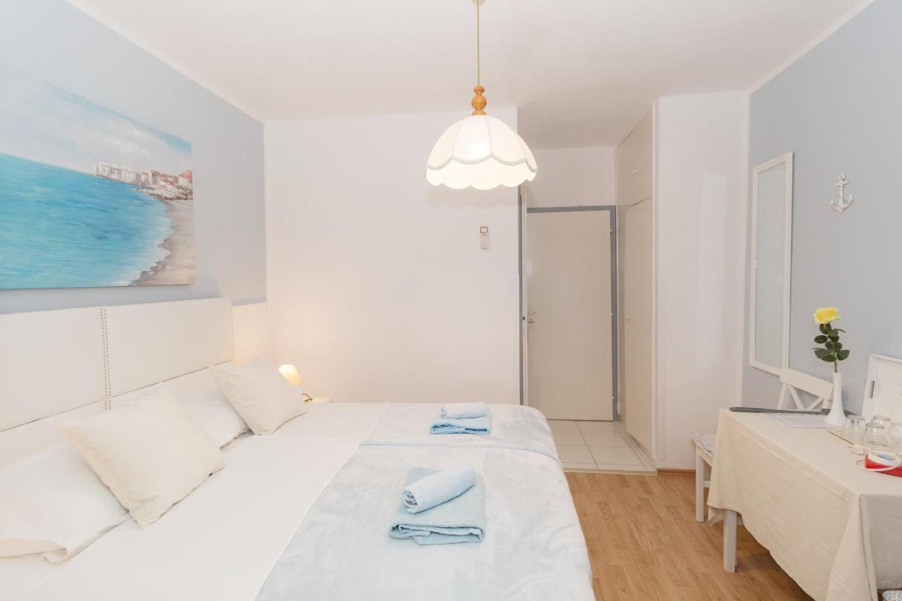 Bed & Breakfast Palma Bed & Breakfast เมดูลิน ภายนอก รูปภาพ